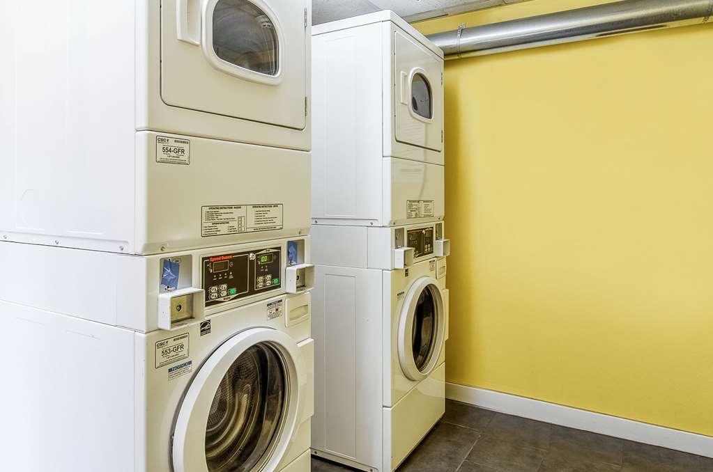 La Casa Inn & Suites - Middleboro Amenities photo